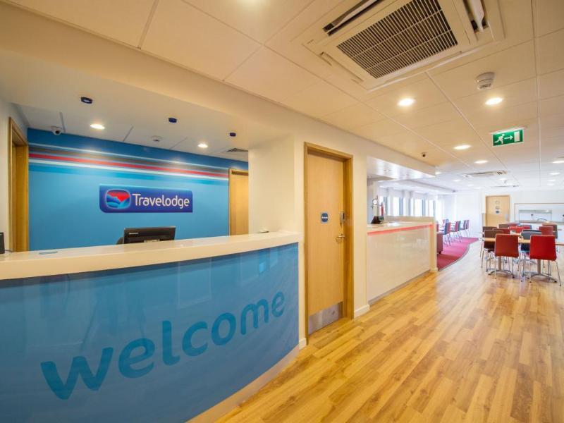Travelodge Харрогейт Экстерьер фото